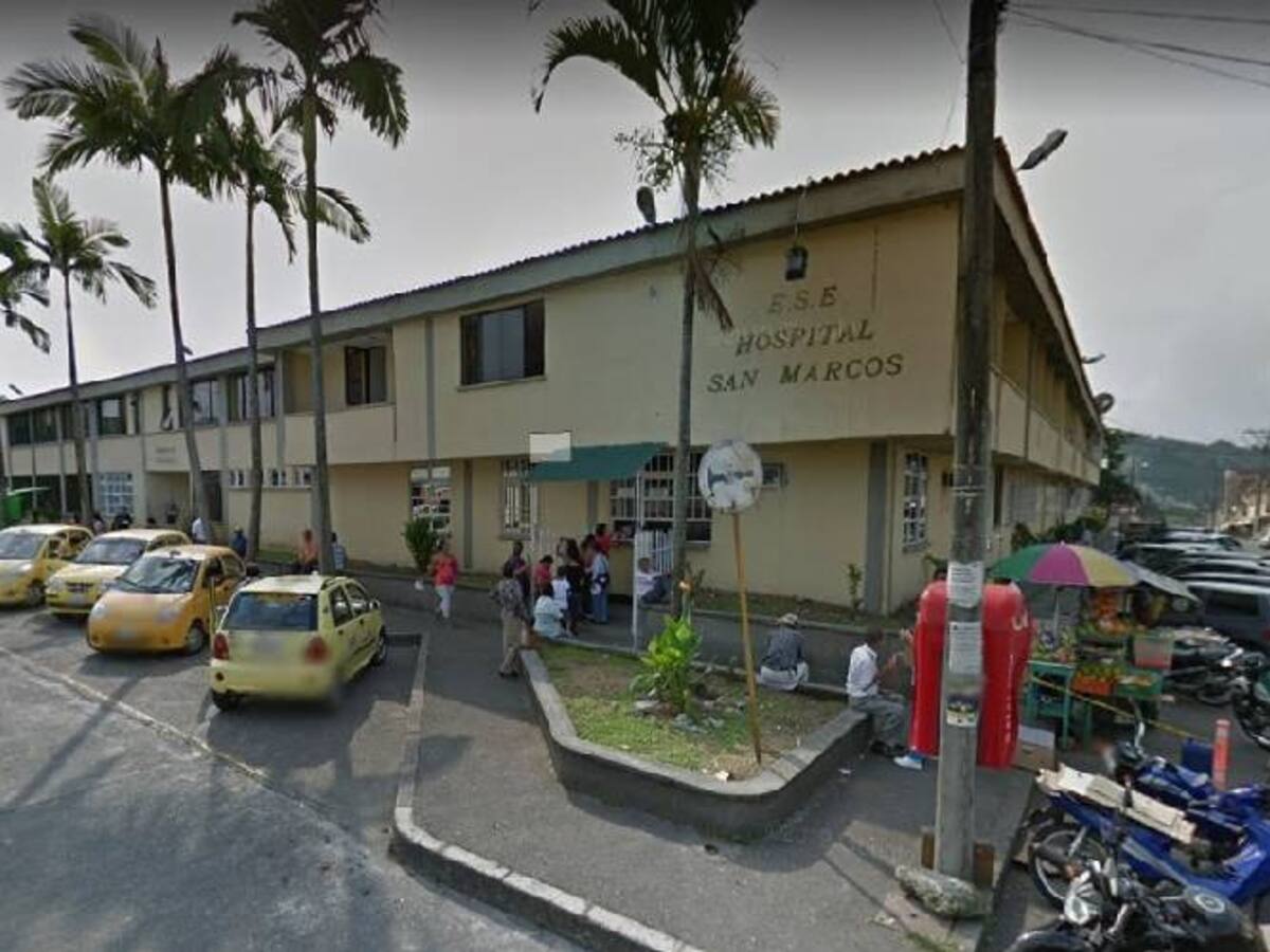 Hombre se disfrazaba de enfermero para robar medicamentos en el Hospital San Marcos