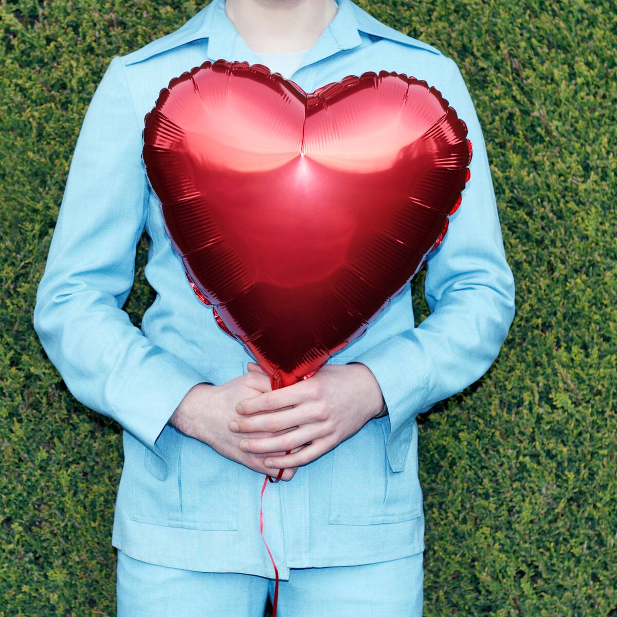 Así es ‘Amor es’, el nuevo libro de Rodrigo Restrepo que habla de los tipos de amor