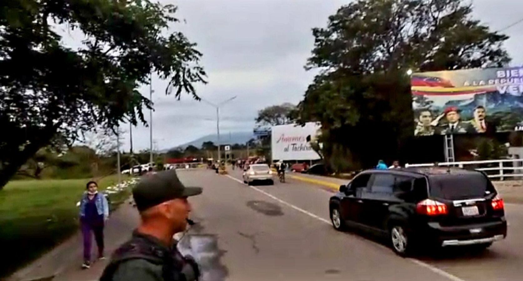 Autorizan paso vehículos particulares en la frontera colombo-venezolana. Foto: Cortesía