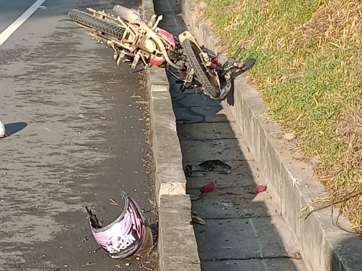 Accidente de tránsito en la vía Manizales-Medellín dejó una persona muerta