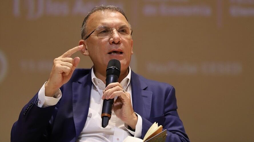 Roy Barreras volvió a insistirle para realizar una sola consulta sin vetos de caras a las elecciones presidenciales del próximo año.. Foto: Colprensa