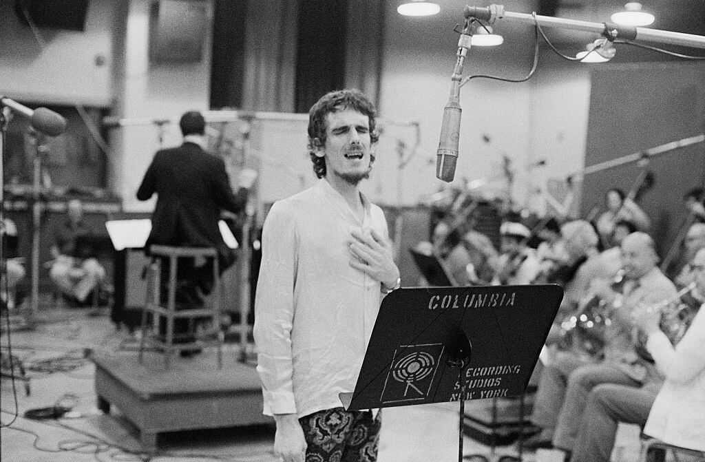 Luis Alberto Spinetta (1950 - 2012). (Photo by Michael Putland/Getty Images)