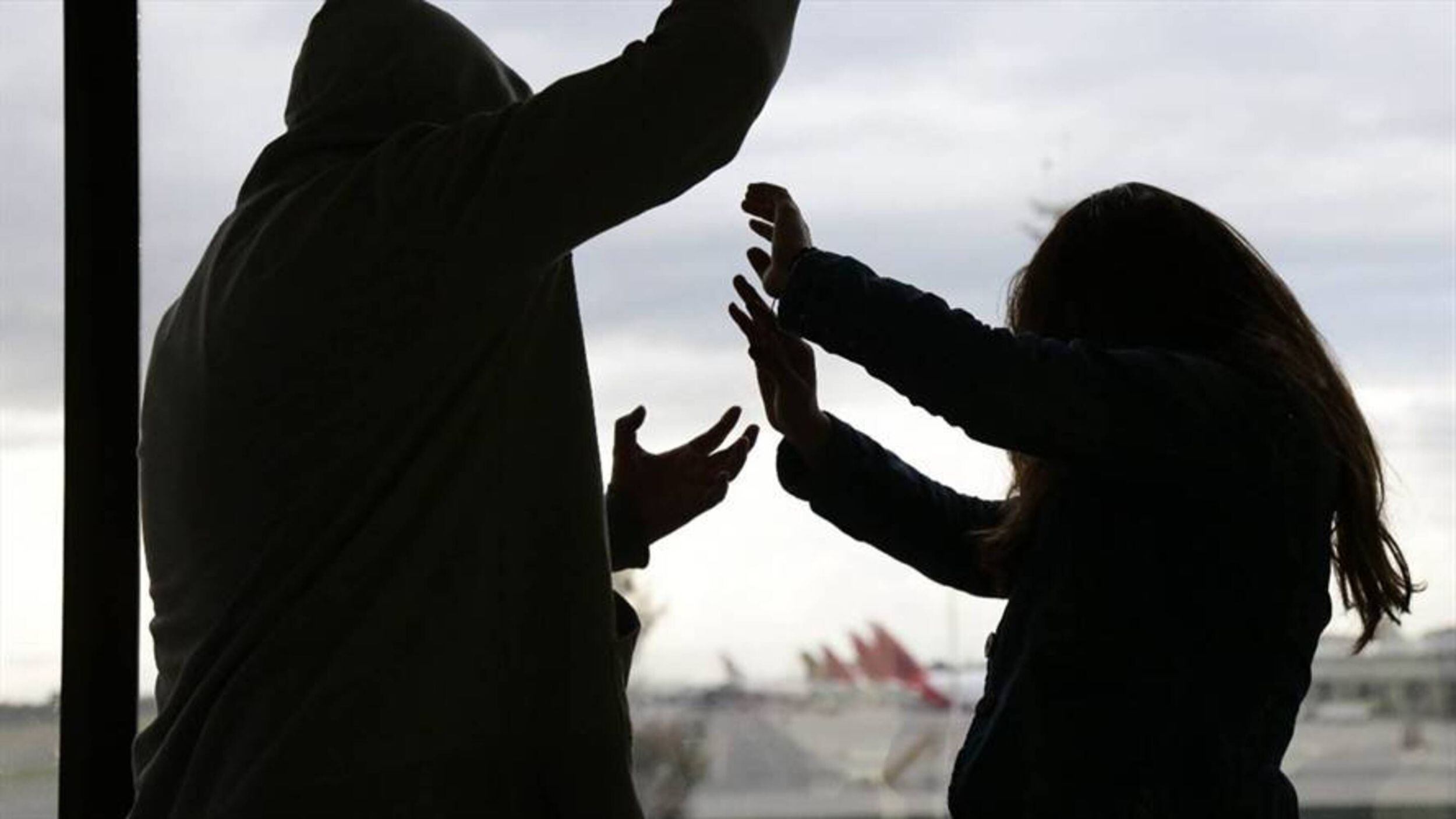 Al menos 12 corresponden a feminicidios. Imagen de referencia de agresión contra mujer. Foto: Colprensa.(Thot)