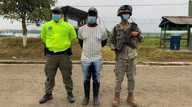 La Fiscalía le imputó los delitos de concierto para delinquir agravado en concurso heterogéneo con desplazamiento forzado y desaparición forzada. Foto: Fiscalía