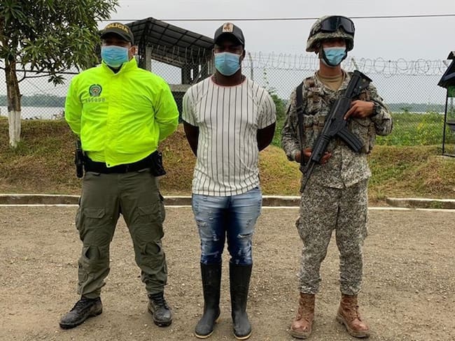 La Fiscalía le imputó los delitos de concierto para delinquir agravado en concurso heterogéneo con desplazamiento forzado y desaparición forzada. Foto: Fiscalía