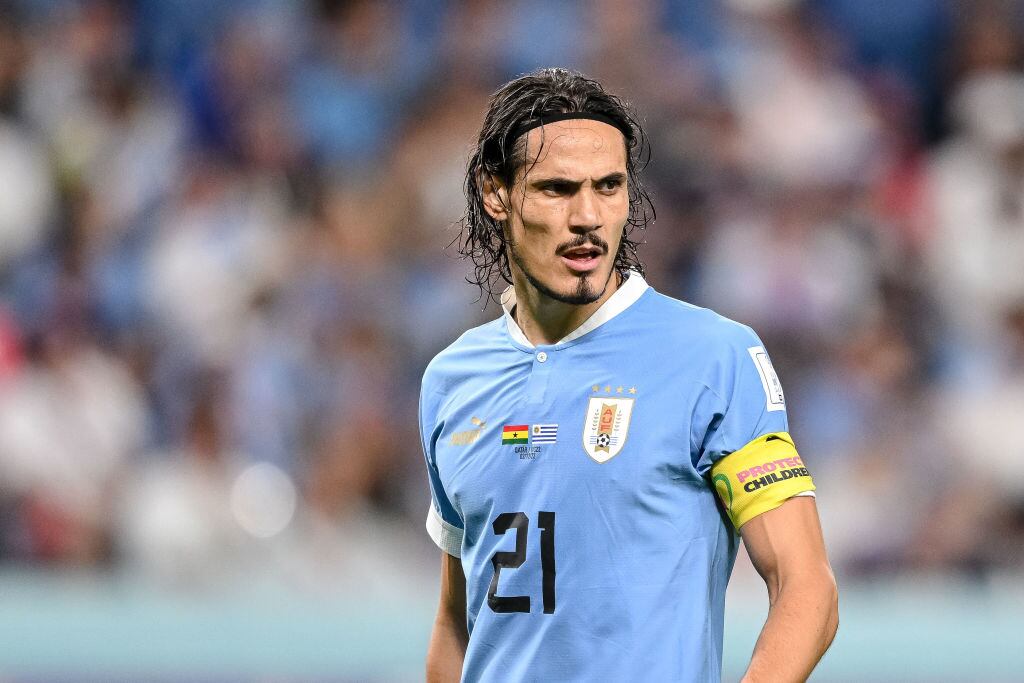 Edinson Cavani / (Photo by Harry Langer/DeFodi Images via Getty Images)