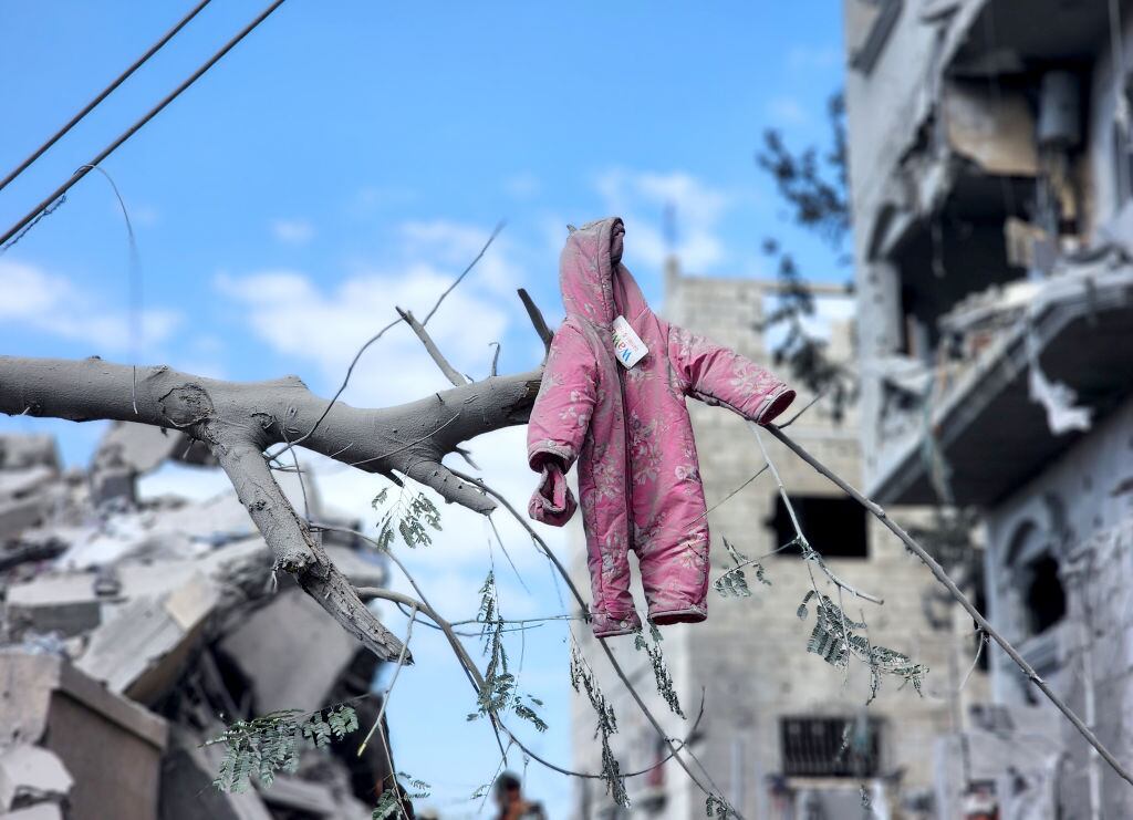 Algunos se quedan con el 7 de octubre y no ven el genocidio: embajador palestino en España