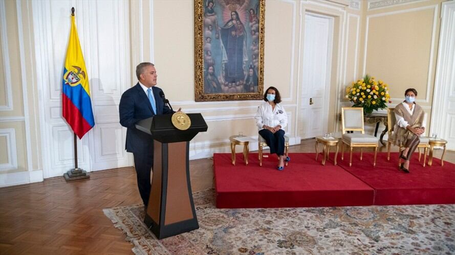 El presidente Iván Duque les ordenó a la directora del ICBF y a la consejera presidencial para la Niñez interponer nuevas denuncias contra la ‘Narcotalia’ y el ELN. Foto: Presidencia de la República