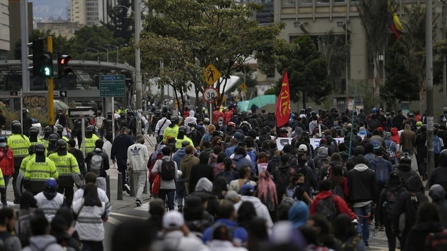 Disturbios en el centro de Bogotá. Foto: Colprensa