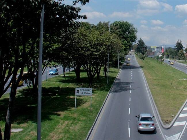 Este 6 de febrero dejarán de circular los vehículos de servicio particular entre las 5:00 a.m. y las 9:00 p.m. Foto: Colprensa