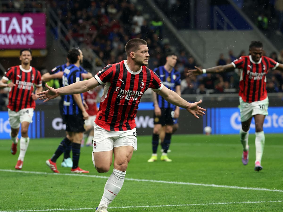 Milan se clasificó a la final de la Copa Italia: goleó 3-0 al Inter en el ‘Derby della Madonnina’