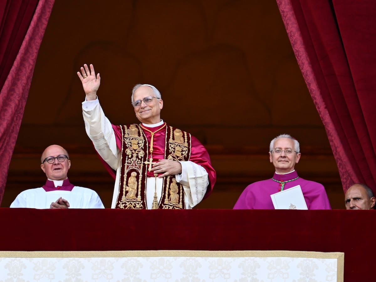 El nuevo papa León XIV saluda en español a su antigua diócesis de Chiclayo en Perú