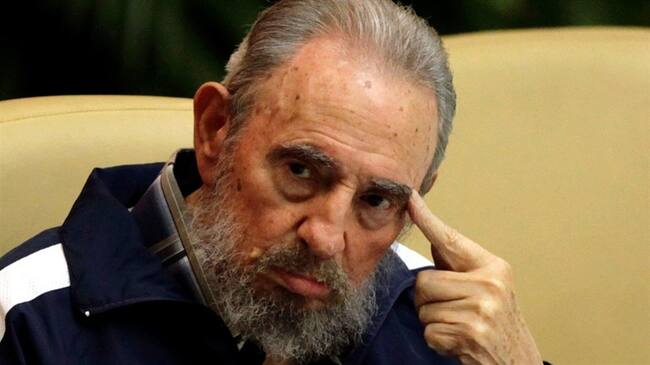 Su hermano Raúl Castro informa la noticia en un mensaje transmitido el sábado 26 de noviembre por la televisión estatal. Su enfermedad nunca fue revelada oficialmente.. Foto: Agencia Reuters