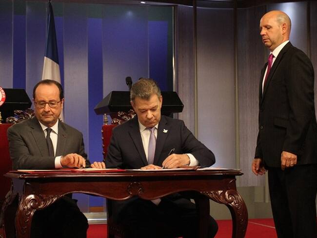 Presidente de Francia ayudará a agilizar la desmovilización en Colombia. Foto: Colprensa