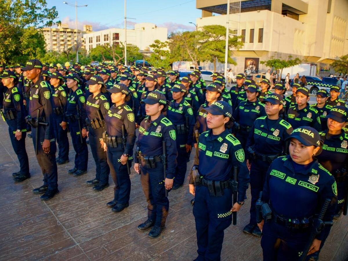 Santa Marta aumenta su pie de fuerza con la llegada de 63 nuevos policías