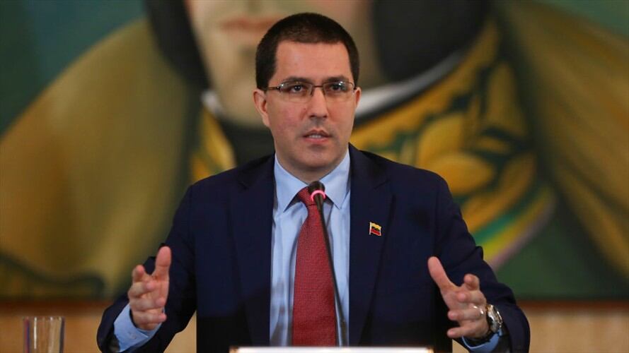 Las autoridades colombianas la dejaron sin protección, violando las Convenciones de Viena sobre Relaciones Diplomáticas y Consulares: Jorge Arreaza. Foto: Getty Images