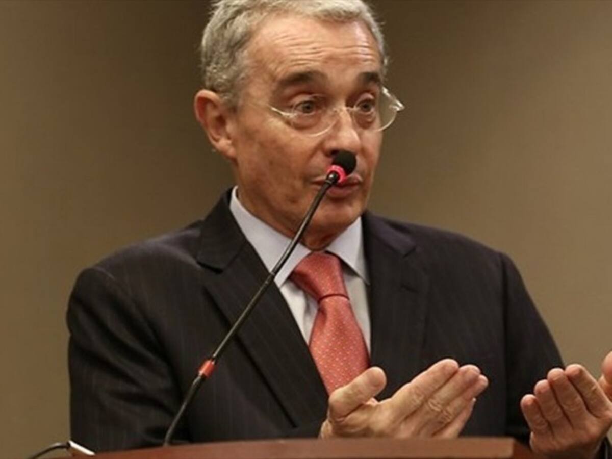 Uribe propone consenso con el Congreso sobre objeciones a la JEP