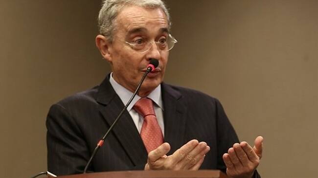 Uribe asegura que señalamientos de corrupción contra JEP podrían abrir puerta a derogarla. Foto: Colprensa