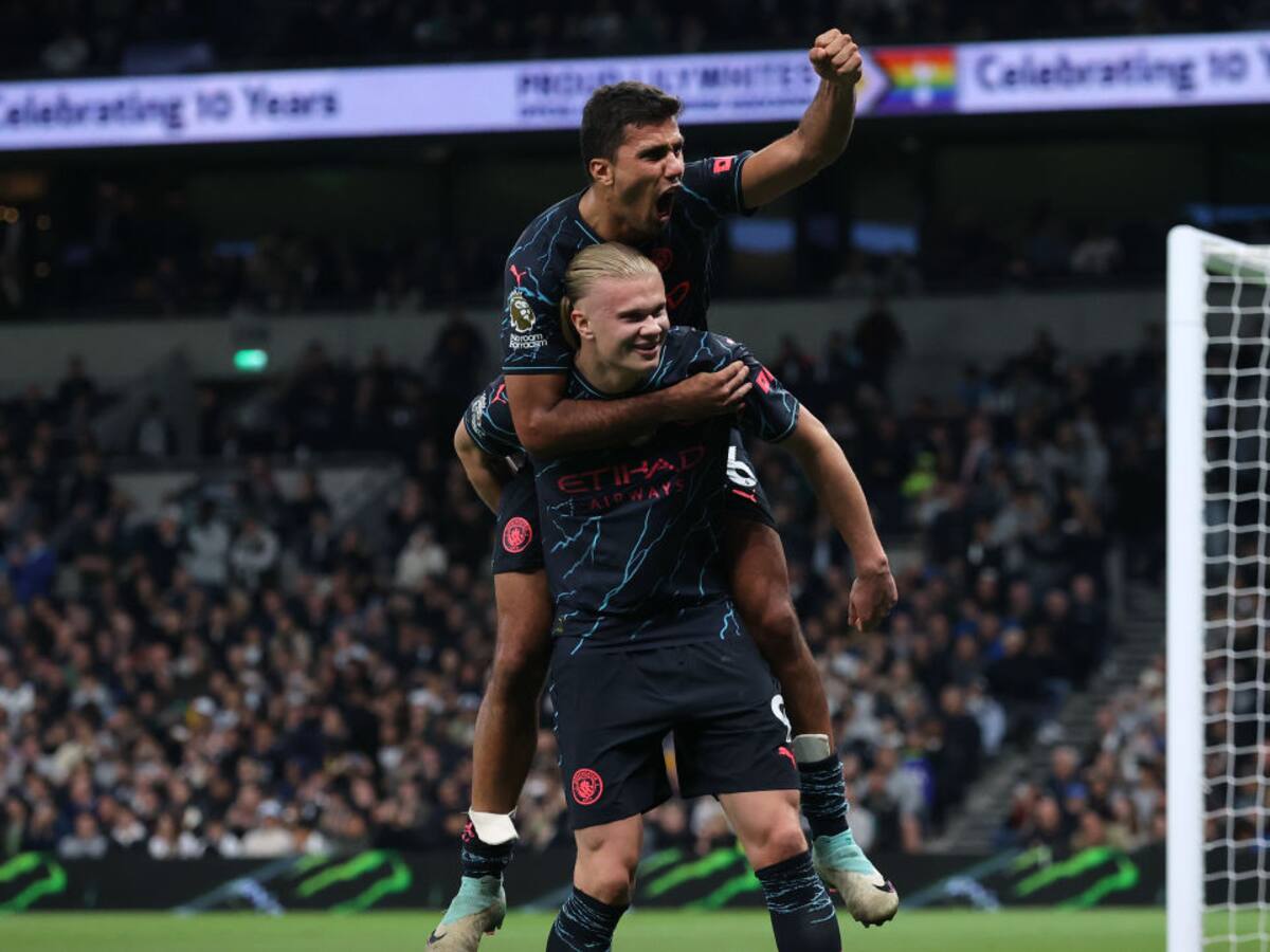 Manchester City, a un partido de ganar la Premier: derrotó al Tottenham 2-0