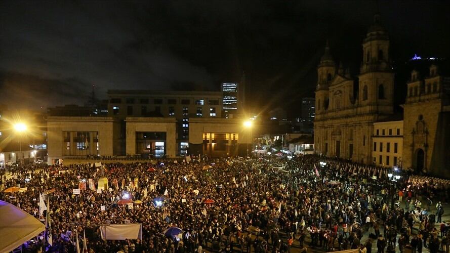 Colombianos marchan por la vida y condenan los asesinatos a líderes sociales. Foto: Colprensa