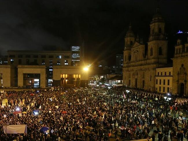 Colombianos marchan por la vida y condenan los asesinatos a líderes sociales. Foto: Colprensa