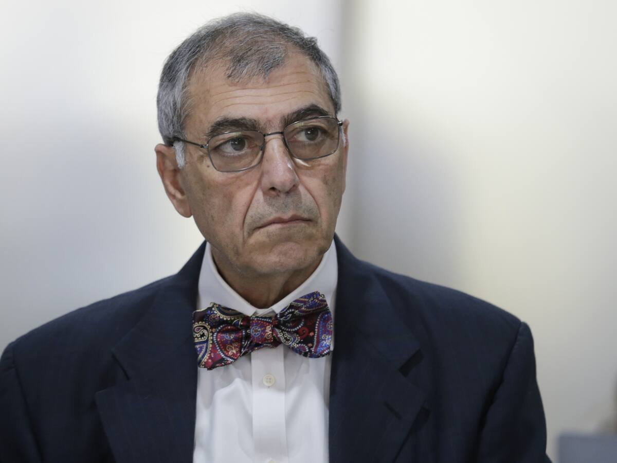 William Dau tras aterrizar en Egipto: “viejita chismosa, muérdete el codo”