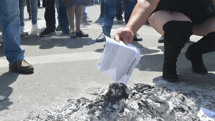 Usuarios aseguran que sus facturas pasaron de $500.000 que pagaron en 2019 a $1.250.000 en 2020.   . Foto: Personería de Sogamoso.