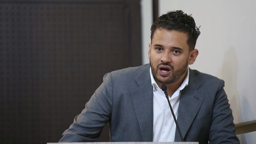 El representante Inti Asprilla explicó en Sigue La W que está del lado de Gustavo Bolívar que de la alcaldesa de Bogotá. . Foto: Colprensa - Álvaro Tavera