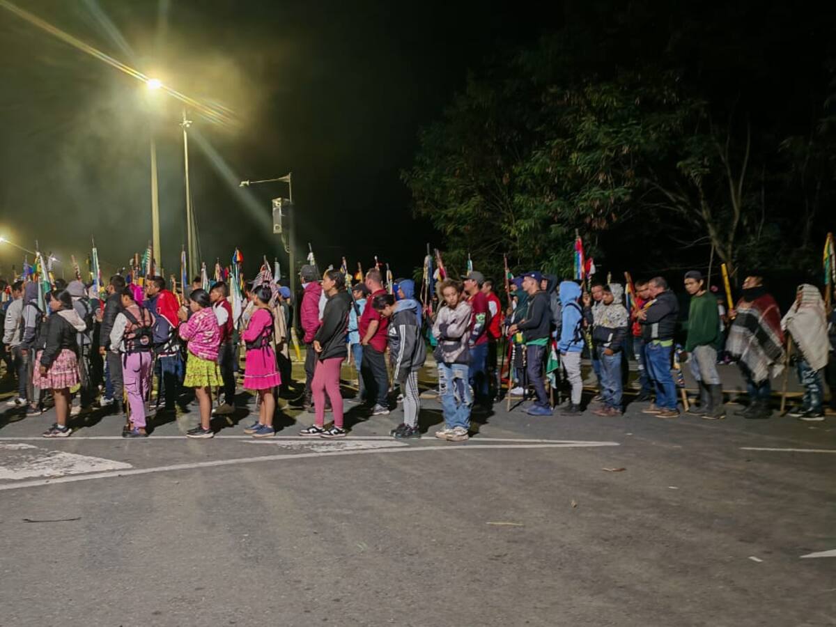 Minga indígena declara el bloqueo indefinido sobre la Troncal de occidente entre Caldas y Risaralda