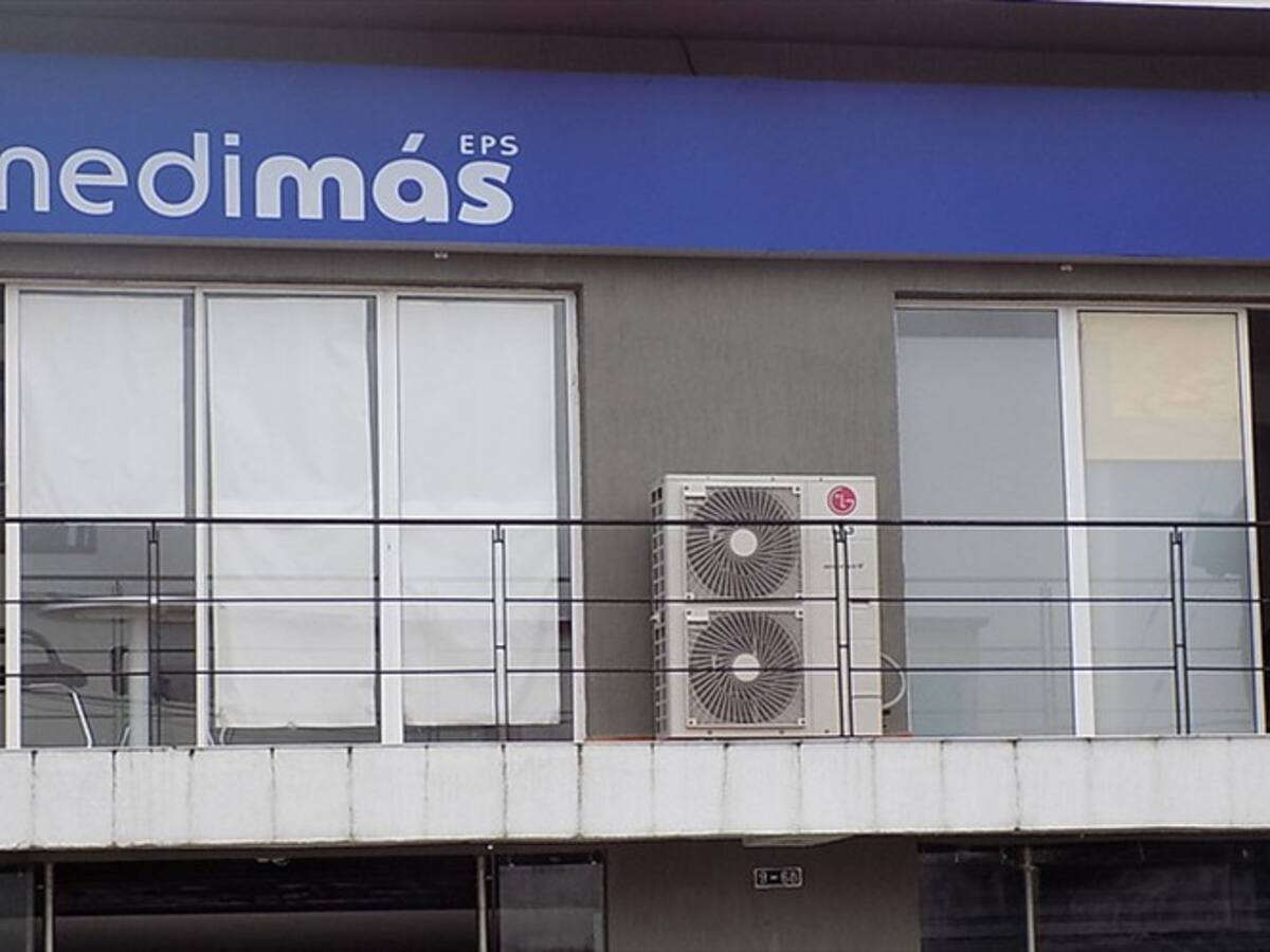 Procuraduría, Defensoría y Contraloría piden liquidar Medimás