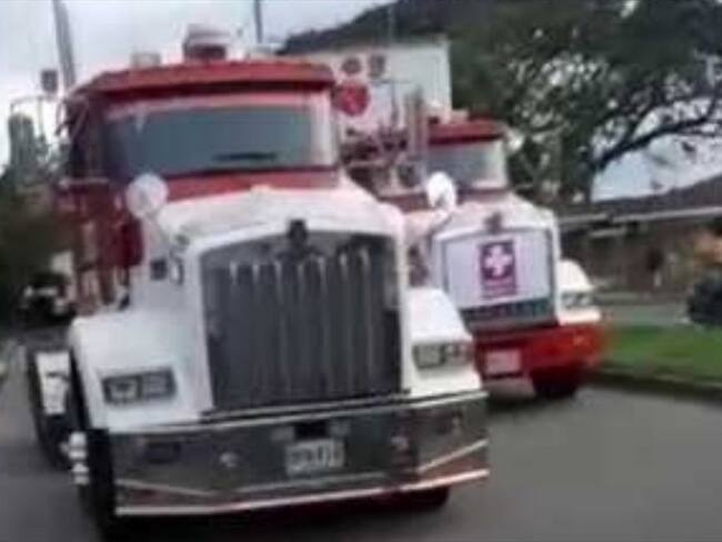 Caravana que transportaba insumos médicos fue en vandalizada en Buga. Foto: Gobernación del Valle del Cauca