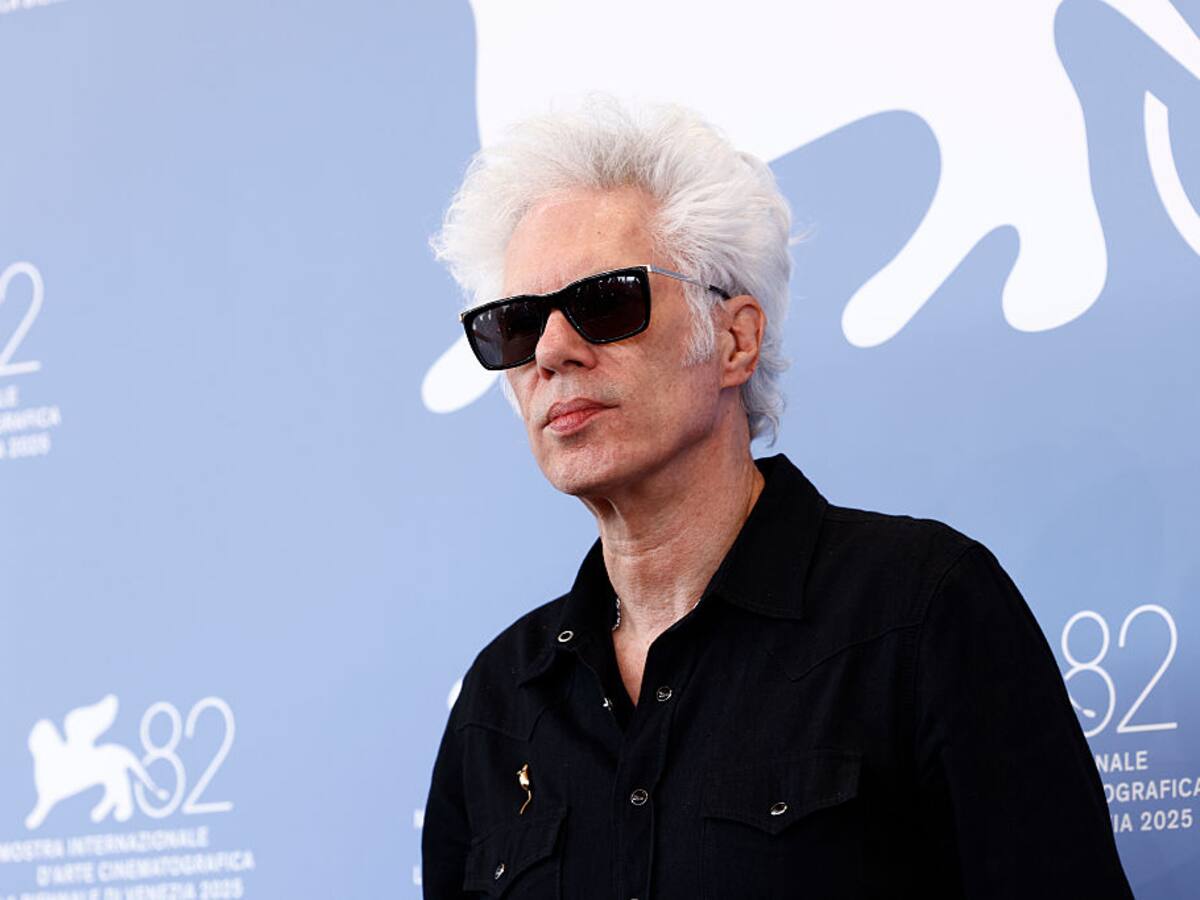 “No ensayamos las escenas, quiero que sean frescas”: Jim Jarmusch de ‘Father Mother Sister Brother’