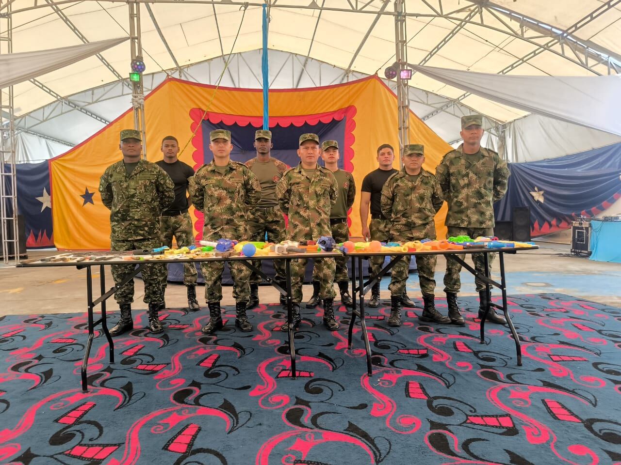 Armas por boletas de circo: la nueva estrategia del Ejército. Foto: Ejército