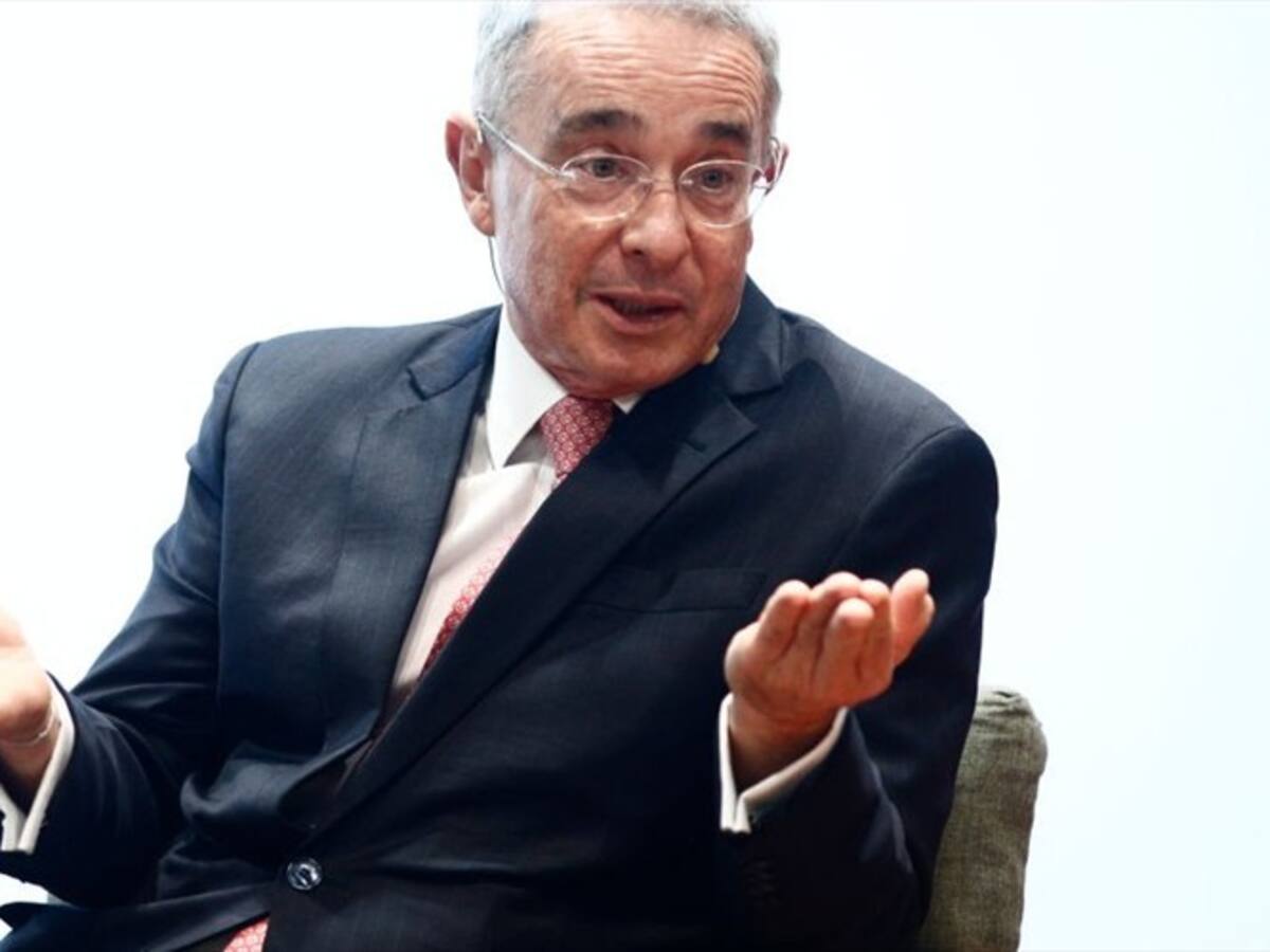 Así fue cómo Álvaro Uribe se contagió de coronavirus