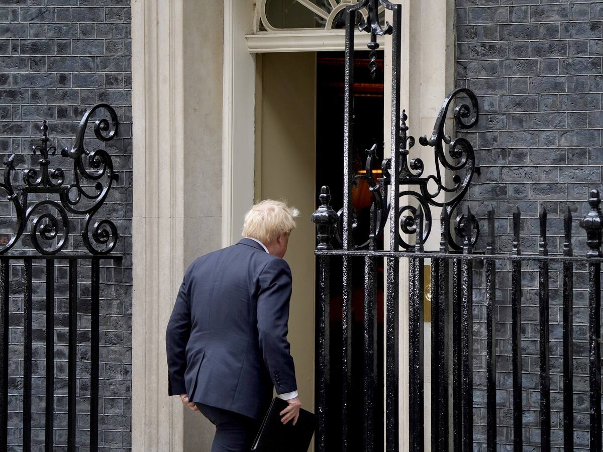 Conservadores británicos lanzan ronda de votaciones para elegir a primer ministro