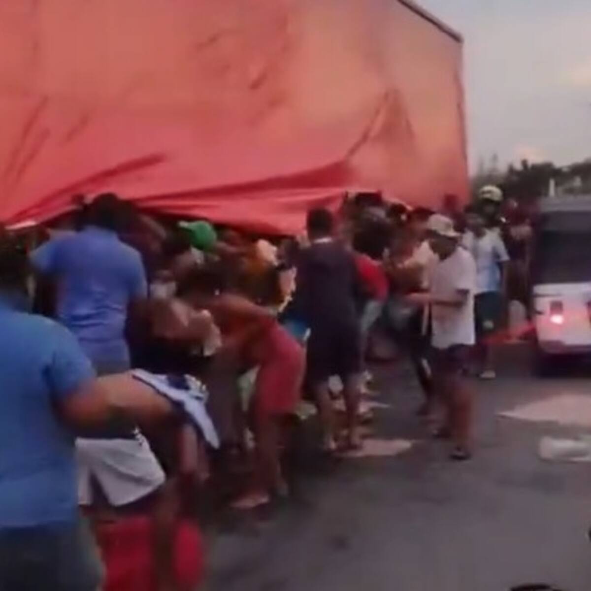 “Se ha normalizado que prime el individualismo”: sociólogo por asalto de camión en Tasajera