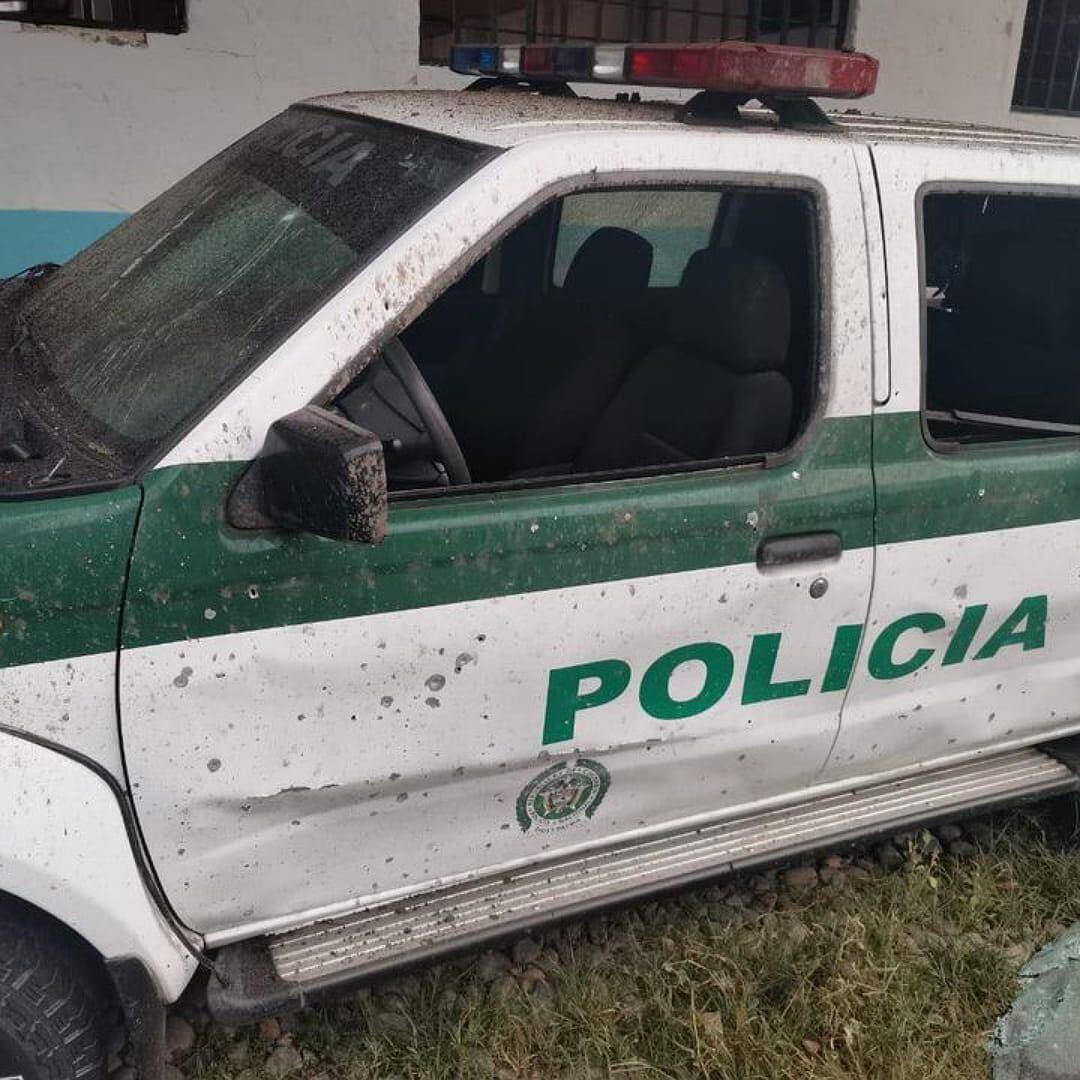 Lanzaron dos artefactos explosivos contra la estación policial del corregimiento de Timba. Crédito: Policía Nacional. 