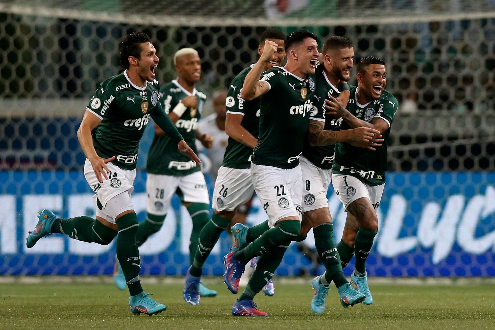 Palmeiras venció a Paranaense en la recopa Sudamericana
