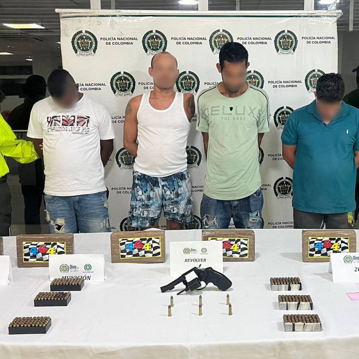 Capturan sujetos encargados de transportar material bélico y estupefacientes en Cartagena