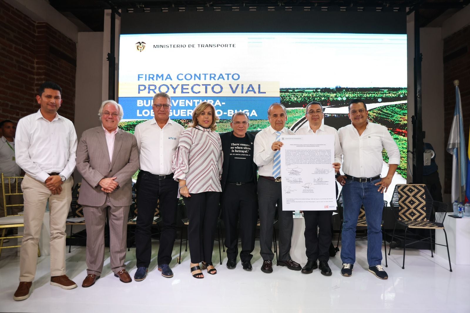 Mintransporte pone en marcha contrato de doble calzada Buga - Buenaventura Foto: MinTransporte