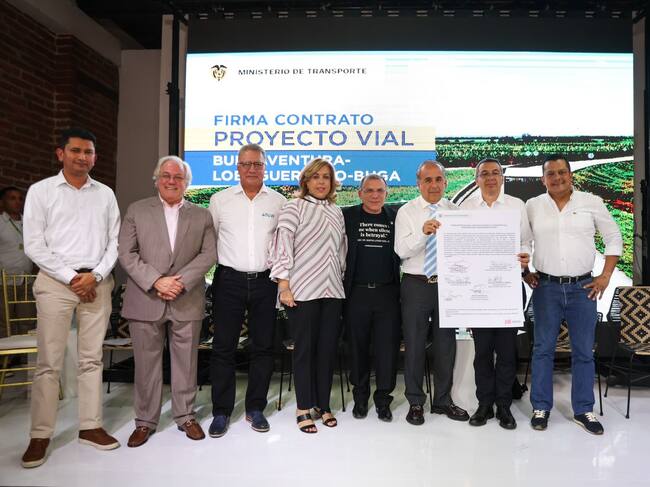 Mintransporte pone en marcha contrato de doble calzada Buga - Buenaventura Foto: MinTransporte