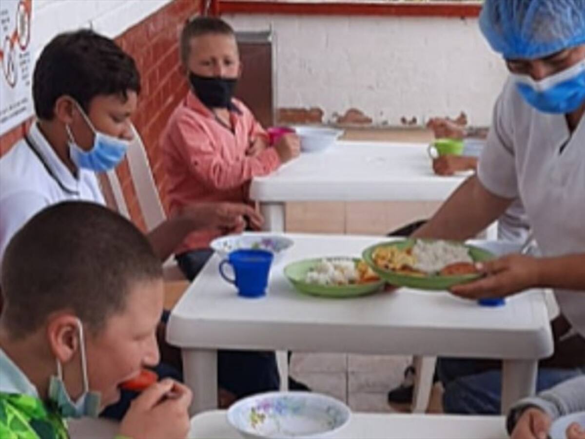 Advierten que raciones del PAE en Buenaventura son entregadas sin proteína animal