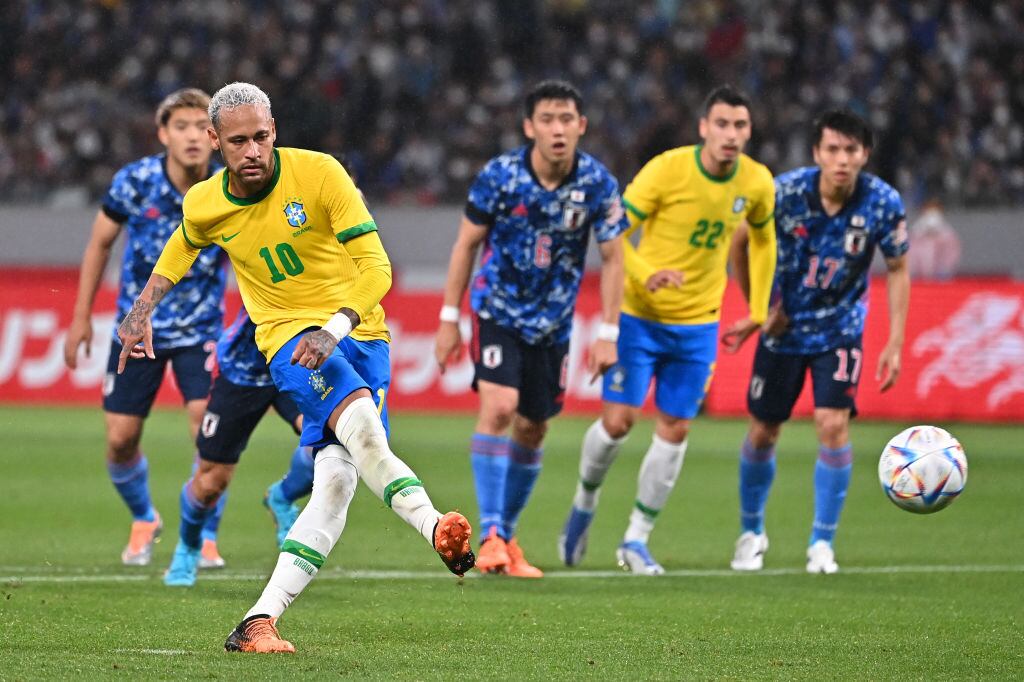 Neymar de Brasil ante la selección de Japón. (Photo by Kenta Harada/Getty Images)