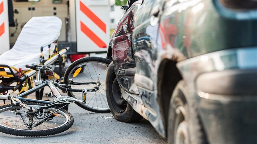 Para el año 2022 el país en conjunto tendrá que haber salvado como mínimo 1.398 vidas en siniestros viales, según lo expuesto por el Ministerio de Transporte. Foto: Getty Images