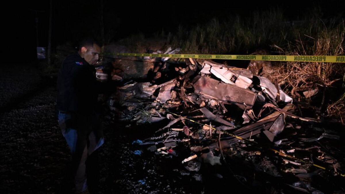 Autoridades confirman primer colombiano muerto tras accidente de un bus en Panamá