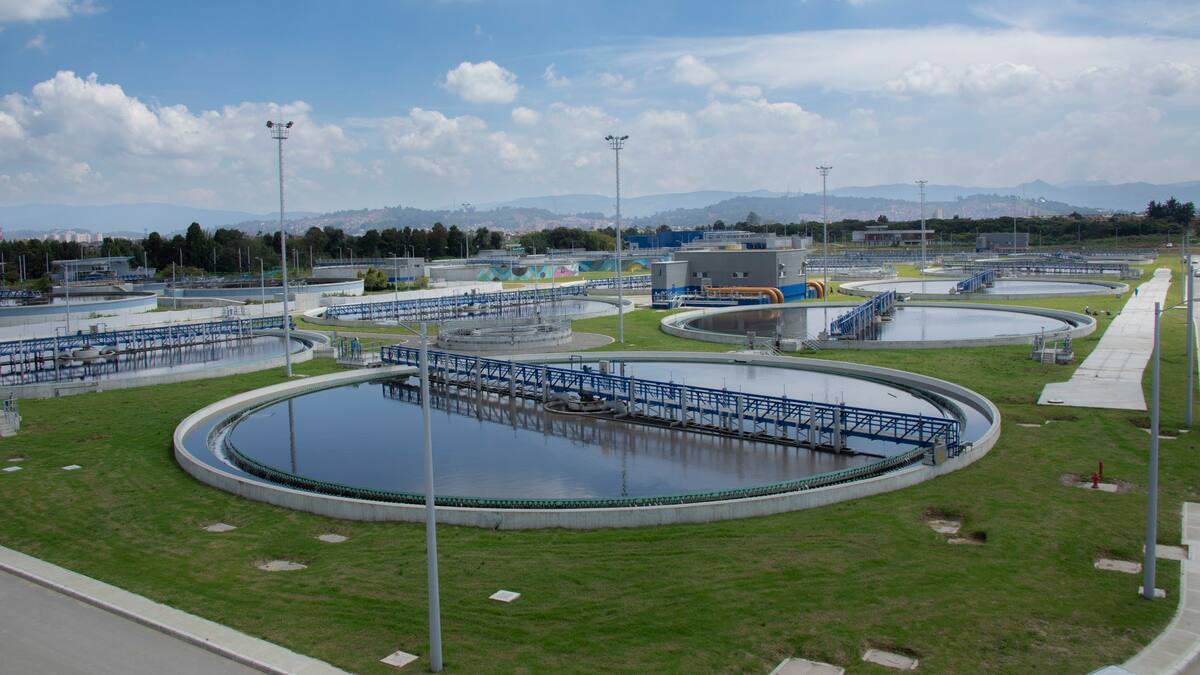 Bogotá recibe la mayor planta de tratamiento de aguas residuales del país