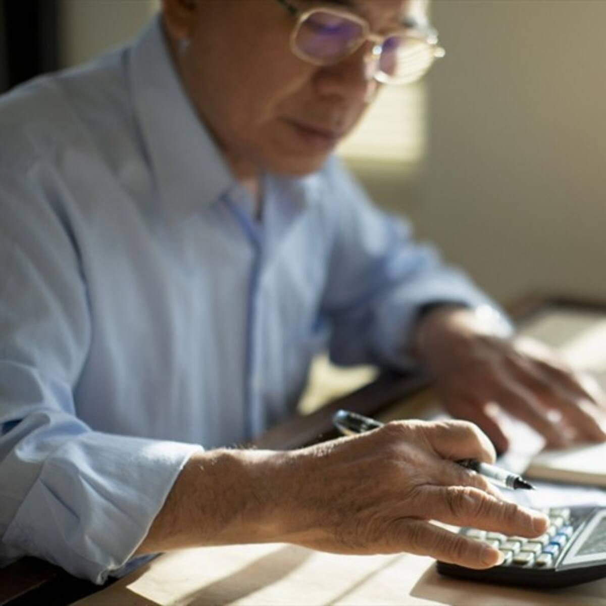 Ahorros de colombianos en fondos de pensiones privados ganan rendimientos de $53 billones en 2025