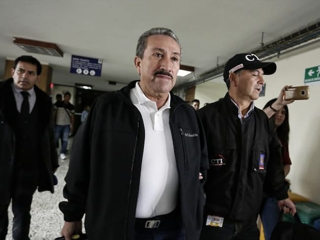 Queda libre el exgobernador de Santander, Hugo Aguilar, investigado por lavado de activos. Foto: Colprensa
