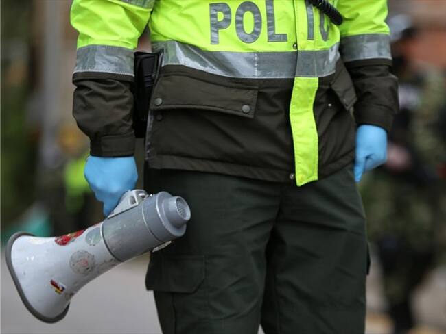 Según las autoridades, 10 integrantes de la Policía fueron diagnosticados con el virus y siete están en cuarentena. Foto: Colprensa