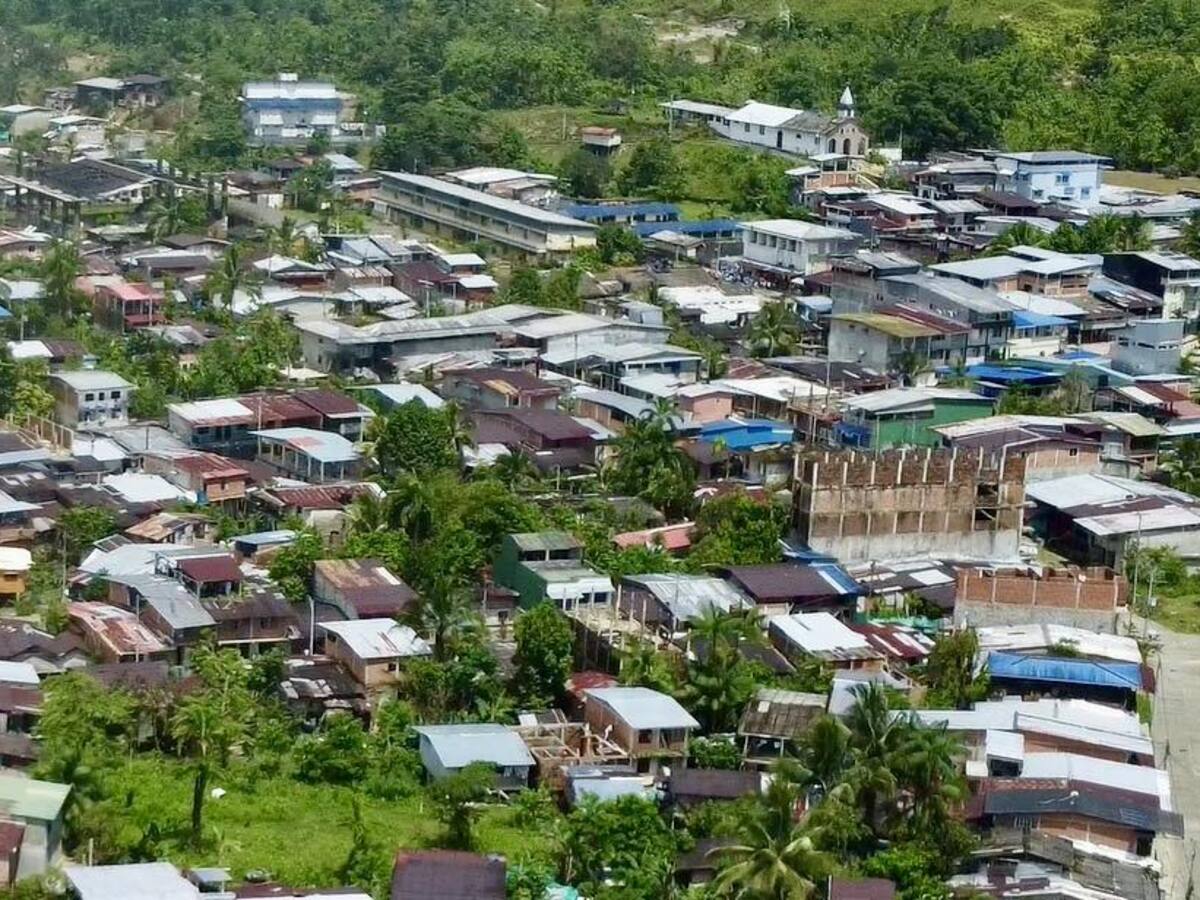 Más de mil desplazados en el Pacífico caucano por combates